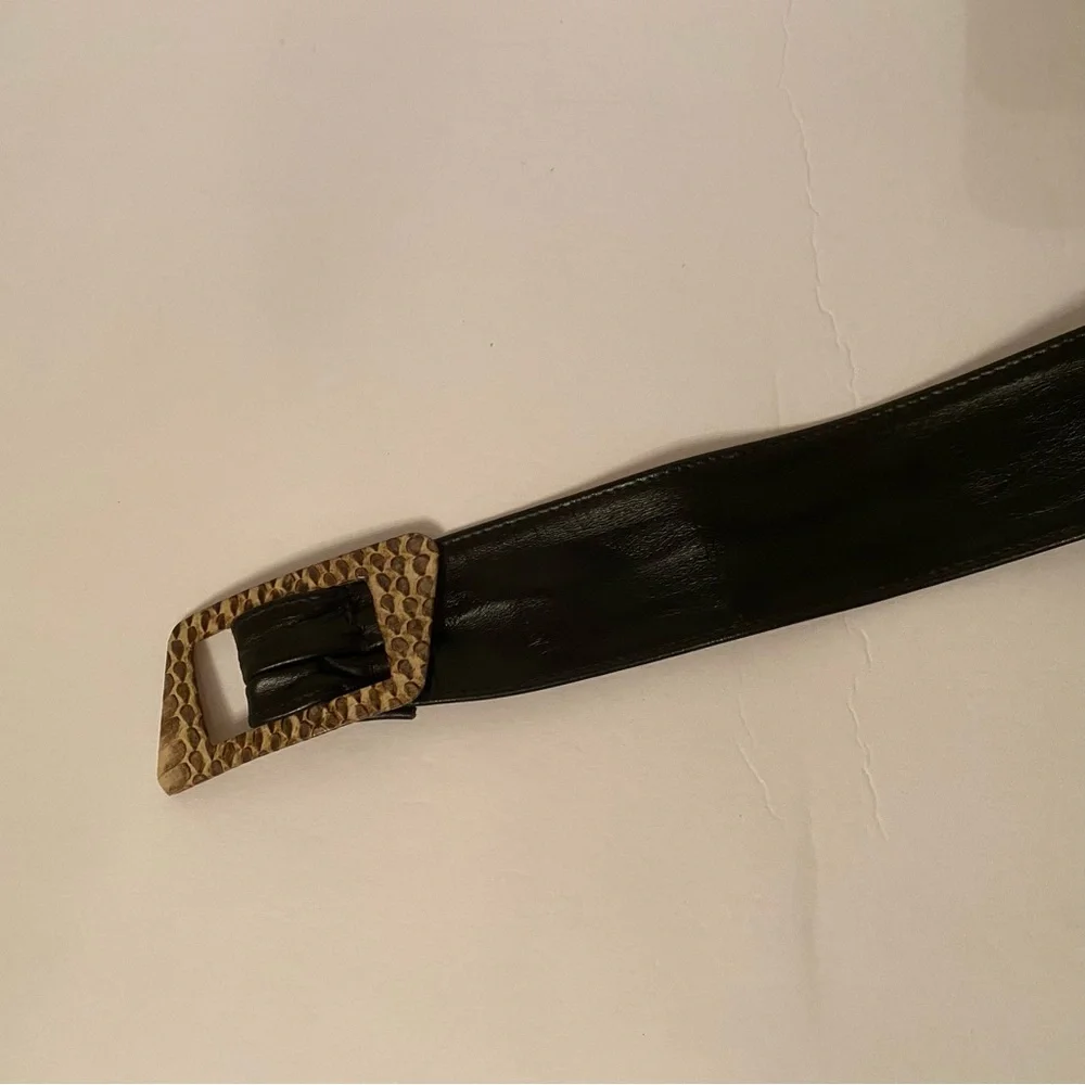 N/A womens accessory